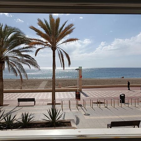 Piso Primera Linea Playa Алмерия Екстериор снимка